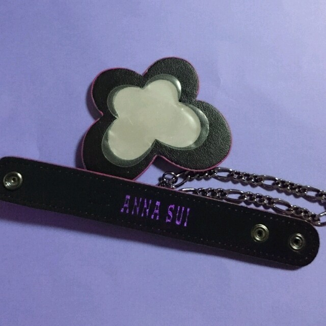 ANNA SUI(アナスイ)の手袋ホルダー レディースのファッション小物(キーホルダー)の商品写真