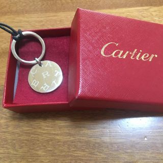 カルティエ(Cartier)のカルティエ ラウンドロゴメダルロゴプレートキーリング キーホルダー(キーホルダー)