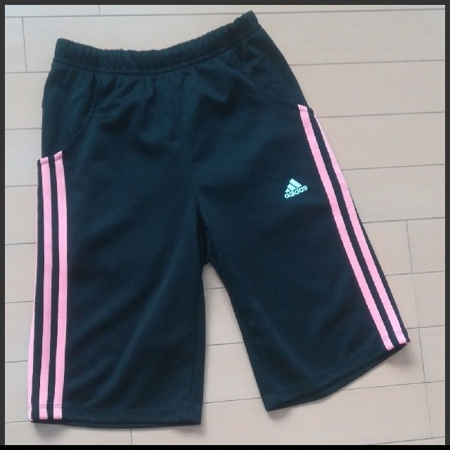 adidas(アディダス)のたかさん様専用 キッズ/ベビー/マタニティのキッズ服女の子用(90cm~)(パンツ/スパッツ)の商品写真