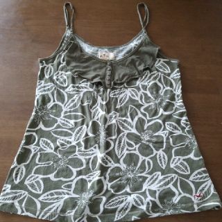 ホリスター(Hollister)のHOLLISTER　花柄キャミソール(キャミソール)