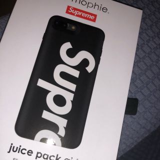 シュプリーム(Supreme)の【最安値】Supreme iphone8 plus 充電ケース(iPhoneケース)