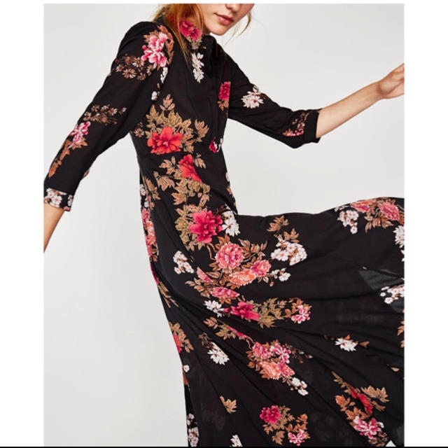 ZARA(ザラ)のZARA 花柄ワンピース レディースのワンピース(ロングワンピース/マキシワンピース)の商品写真