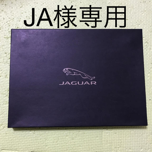 Jaguar(ジャガー)の【値下げしました】Jaguar フォトスタンド インテリア/住まい/日用品のインテリア小物(フォトフレーム)の商品写真