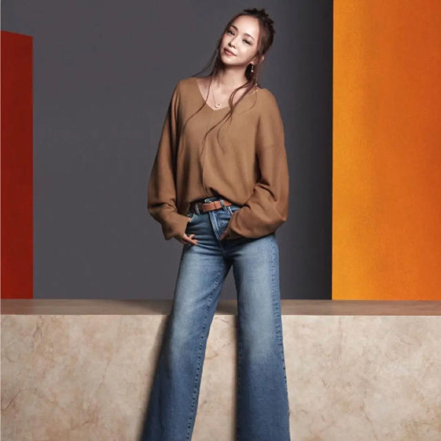 新品タグ付き  H&M  安室奈美恵コラボ   ニット  XL