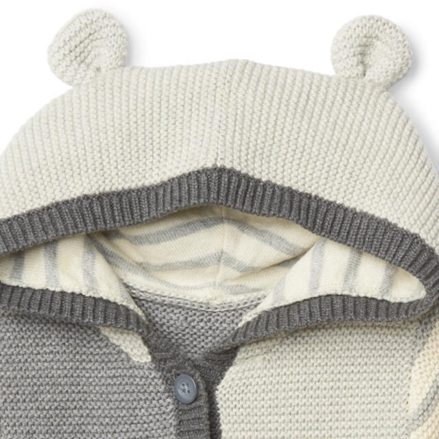 babyGAP(ベビーギャップ)の新品❁size 50❁大人気 くま耳 ニットカーディガン❁baby gap キッズ/ベビー/マタニティのベビー服(~85cm)(カーディガン/ボレロ)の商品写真