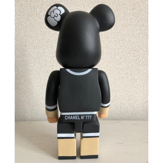 ベアブリック★BE@RBRICK シャネル 400％ エンタメ/ホビーのフィギュア(その他)の商品写真