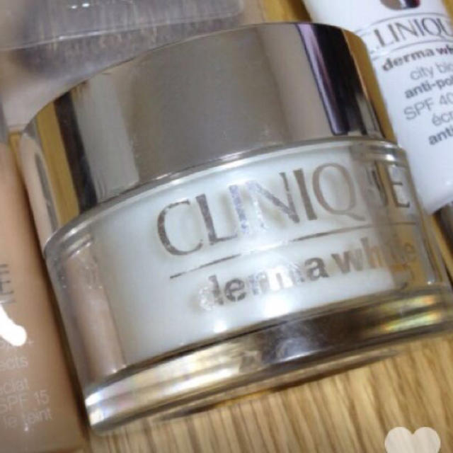 CLINIQUE(クリニーク)のCLINIQUE enchan様専用♡ コスメ/美容のベースメイク/化粧品(その他)の商品写真