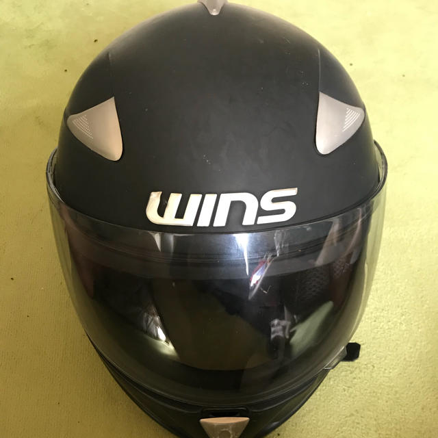 WINS ヘルメットの通販 by さやか|ラクマ