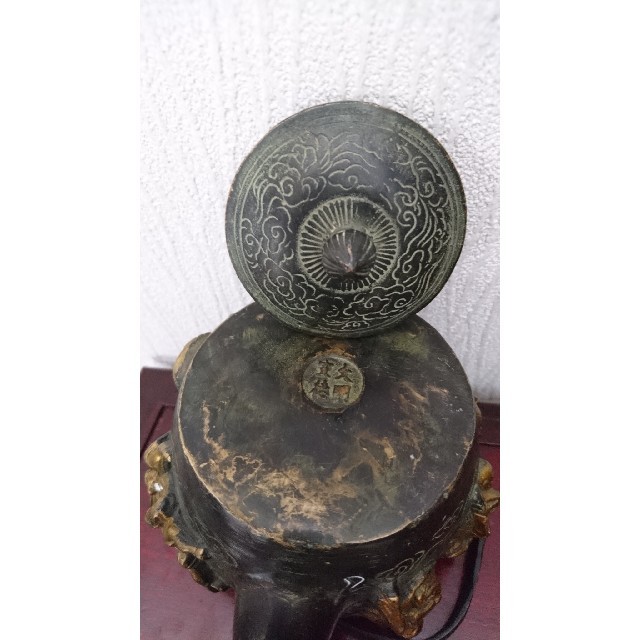 中国、銅製金の浮き彫りの様な❗八仙壺❗ 中国、銅製金の浮き彫りの様な❗八仙壺❗