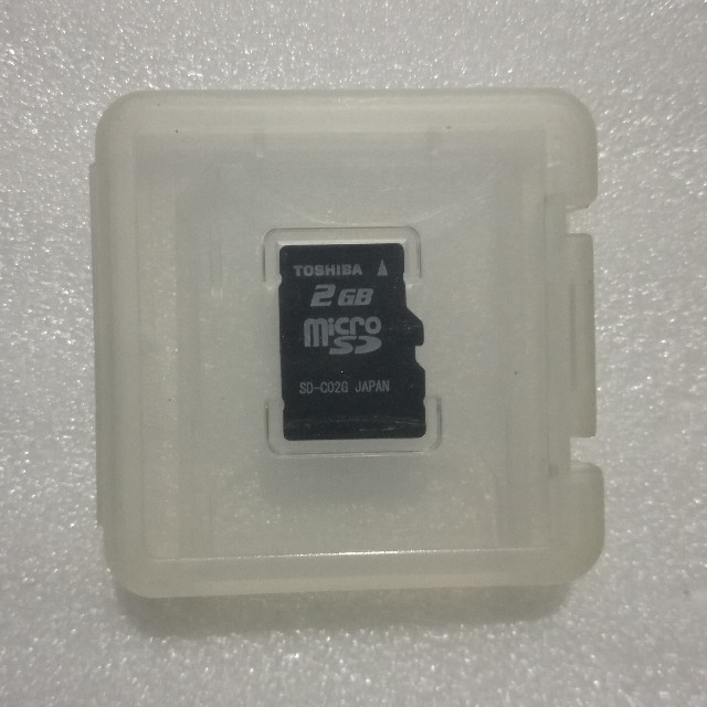 東芝 - 【新品】 2GB マイクロSDカード ケース付きの通販 by mi's shop｜トウシバならラクマ