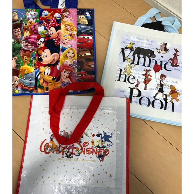 Disney(ディズニー)のディズニーストア 新品未使用 ショップバッグセット レディースのバッグ(ショップ袋)の商品写真