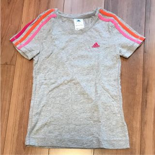 アディダス(adidas)のadidas 半袖Tシャツ カットソー 130 女の子  (Tシャツ/カットソー)