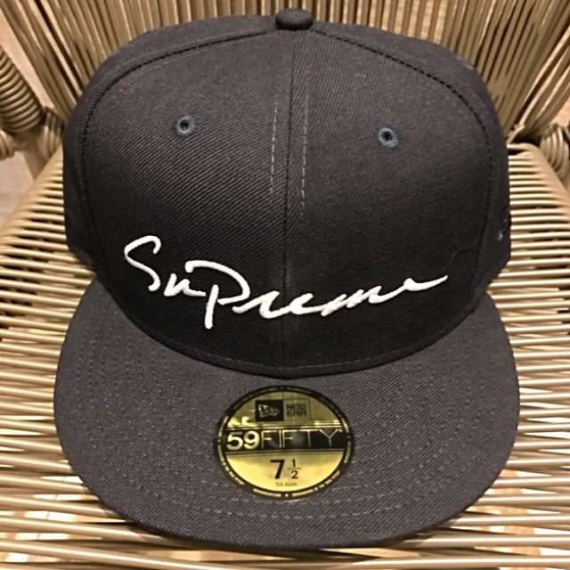 Supreme Script New Era NAVY 7 1/2