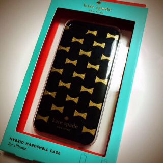 ケイトスペードニューヨーク(kate spade new york)の【新品】ケイトスペードiPhoneケース(モバイルケース/カバー)