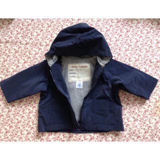 プチバトー(PETIT BATEAU)のプチバトー レインジャケット ヨットパーカー 6ヶ月用 アウター(ジャケット/コート)