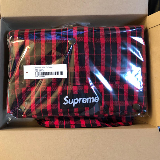 Supreme(シュプリーム)の最安 込  Nylon Plaid Pullover ナイロン プルオーバー 赤 メンズのジャケット/アウター(ナイロンジャケット)の商品写真