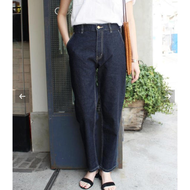 SLOBE IENA(スローブイエナ)のタグ付新品 SLOBE IENA LE DENIM テーパードデニムパンツ 40 レディースのパンツ(デニム/ジーンズ)の商品写真