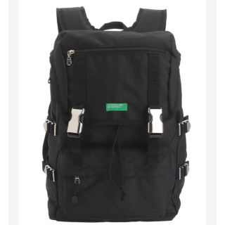 ベネトン(BENETTON)のベネトン☆ダブル差し込みバックルDパック リュック(リュック/バックパック)