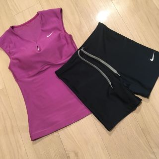 ナイキ(NIKE)のナイキ レディースセパレートスイムウェア Sサイズ(水着)