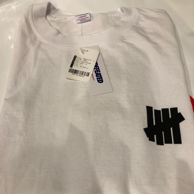 UNDEFEATED(アンディフィーテッド)のUNDEFEATED ICON S/S TEE メンズのトップス(Tシャツ/カットソー(半袖/袖なし))の商品写真