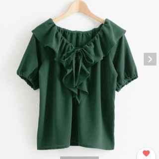 マジェスティックレゴン(MAJESTIC LEGON)のマジェ フリルトップス 💚(シャツ/ブラウス(半袖/袖なし))