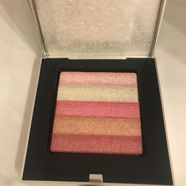 BOBBI BROWN(ボビイブラウン)のBobby Brown shimmer brick compact  コスメ/美容のベースメイク/化粧品(フェイスカラー)の商品写真