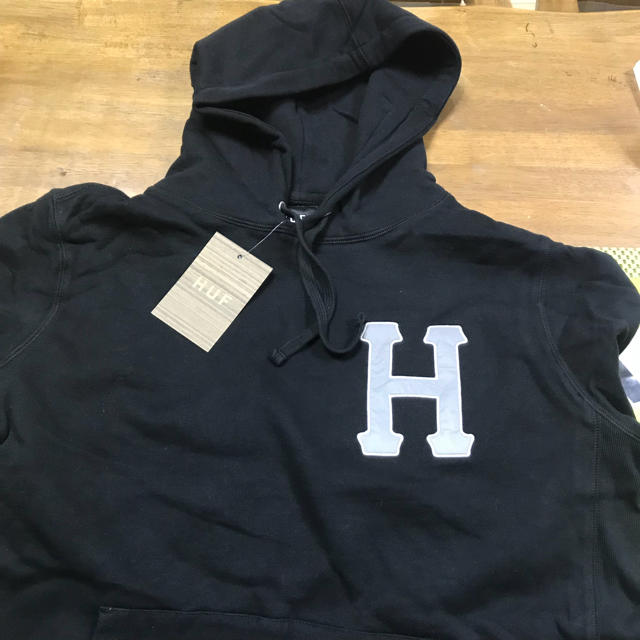 HUF パーカー L 黒 タグ付き