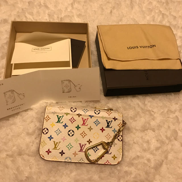 LOUIS VUITTON(ルイヴィトン)のマルチカラー☆カードケース☆キーホルダー レディースのファッション小物(名刺入れ/定期入れ)の商品写真