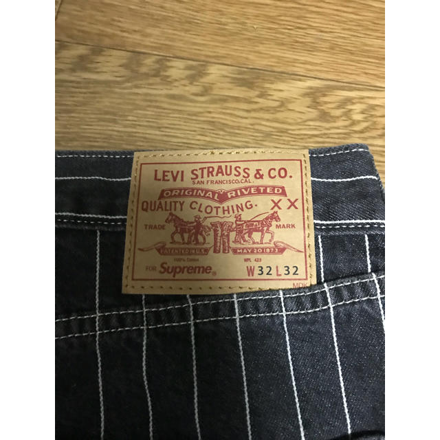 Supreme(シュプリーム)の新品 32 Black Supreme Levi's 550 Jeans メンズのパンツ(デニム/ジーンズ)の商品写真