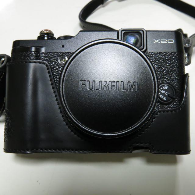 富士フイルム - 【スズキ】FUJIFILM X20　GARIZケース・ストラップ付き