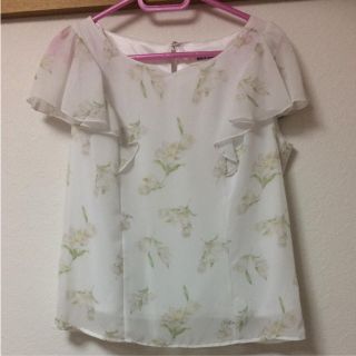 ミッシュマッシュ(MISCH MASCH)の花柄🌸トップス(最終価格)(シャツ/ブラウス(半袖/袖なし))