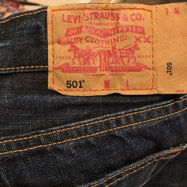 501(ゴーマルイチ)の【Levi’s501】7部丈デニム レディースのパンツ(デニム/ジーンズ)の商品写真