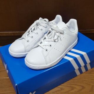 アディダス(adidas)の新品 アディダス スタンスミス ホワイト キッズ 21.0(スニーカー)