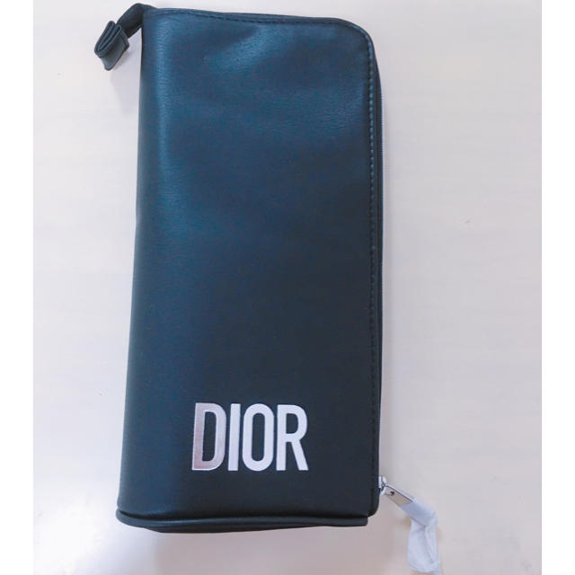 Dior(ディオール)のディオール ブラシポーチ コスメ/美容のベースメイク/化粧品(その他)の商品写真