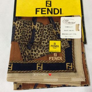 フェンディ(FENDI)の【新品】❤️フェンディ  大判サイズ ハンカチーフ❤︎人気のバッグ柄(ハンカチ)