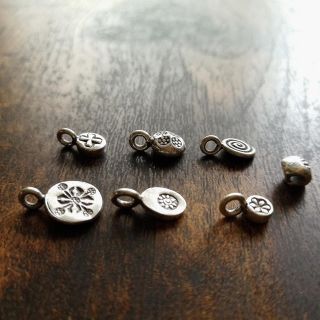 チャイハネ - カレンシルバー◎チャーム4つセットの通販 by 閉店中