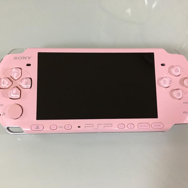 PlayStation Portable(プレイステーションポータブル)のPSP-3000 ブロッサムピンク エンタメ/ホビーのゲームソフト/ゲーム機本体(携帯用ゲーム機本体)の商品写真