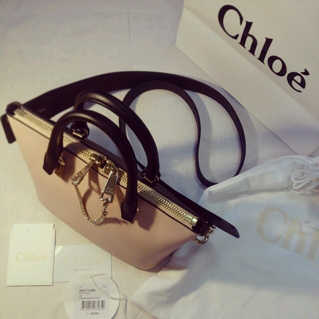 Chloe(クロエ)の新品☆Chloe BAYLEE☆ レディースのバッグ(ハンドバッグ)の商品写真