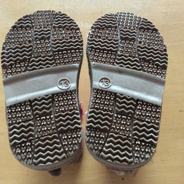 しまむら(シマムラ)のブーツ 13cm キッズ/ベビー/マタニティのベビー靴/シューズ(~14cm)(ブーツ)の商品写真