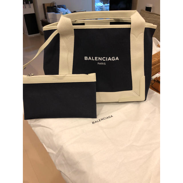 あなたにおすすめの商品 Balenciaga - 本日限定!新品未使用