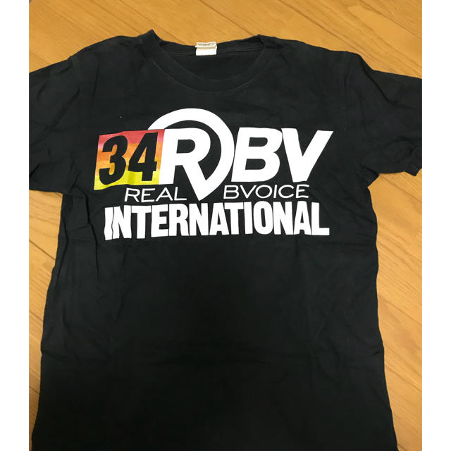 RealBvoice(リアルビーボイス)のRealBvoice Tシャツ メンズのトップス(Tシャツ/カットソー(半袖/袖なし))の商品写真