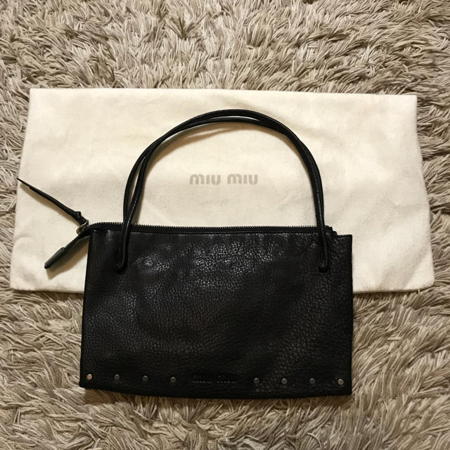 激レア miu miu ミュウミュウ 巾着 ショルダーバッグ