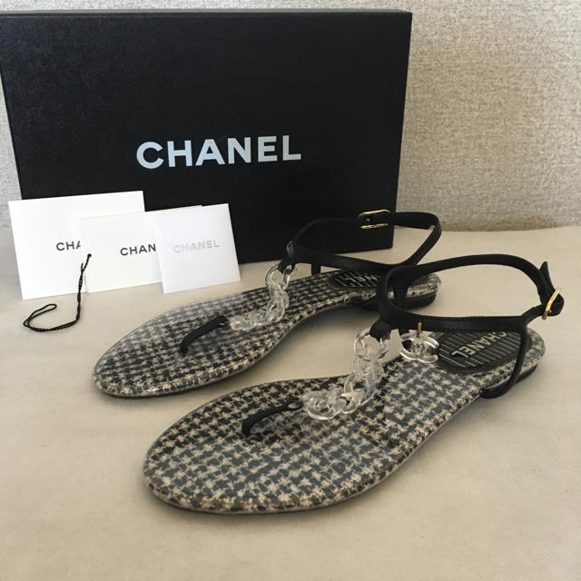 CHANEL(シャネル)の（専用です） レディースの靴/シューズ(サンダル)の商品写真