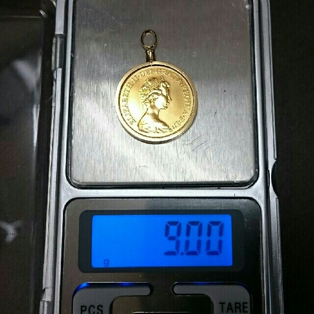 特年1982年 K22 ソブリン金貨 1ポンド エリザベス2世 トップの 特年1982年 K22 ソブリン金貨 1ポンド エリザベス2世 トップの