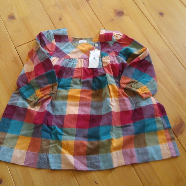 babyGAP(ベビーギャップ)の新品　babygap チェック柄　ワンピース90 キッズ/ベビー/マタニティのキッズ服女の子用(90cm~)(ワンピース)の商品写真