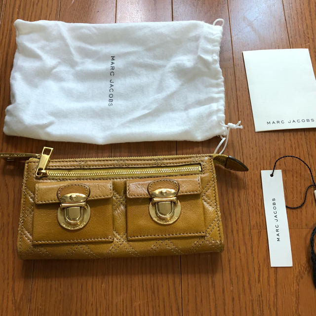 MARC JACOBS(マークジェイコブス)のけったんさま専用✨新品未使用 marc jacobs 長財布 レディースのファッション小物(財布)の商品写真