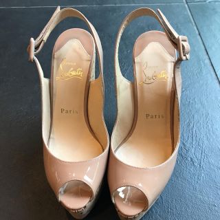 クリスチャンルブタン(Christian Louboutin)の最終値下げ♡Christian Louboutin ウェッジサンダル(サンダル)