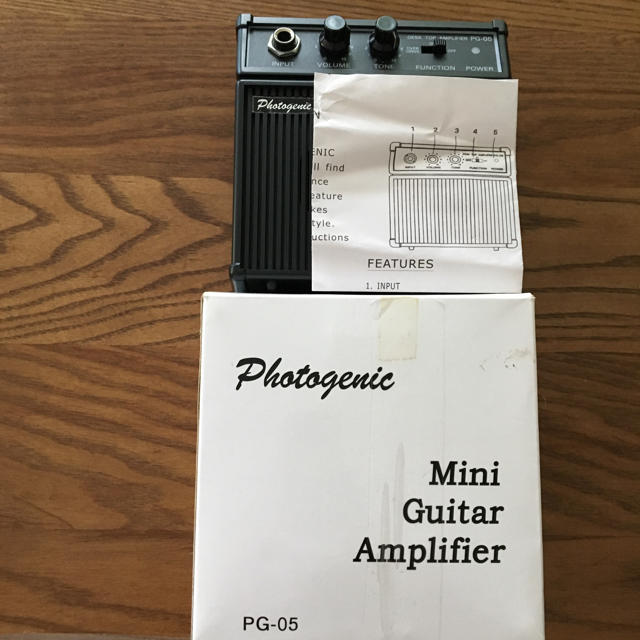 Photogenic(フォトジェニック)のミニギターアンプ 楽器のギター(ギターアンプ)の商品写真