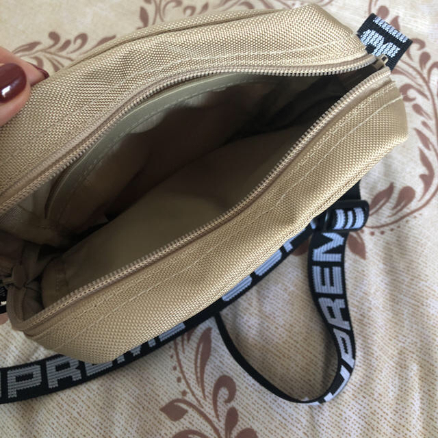 Supreme(シュプリーム)のSupreme 18ss BAG メンズのバッグ(ショルダーバッグ)の商品写真