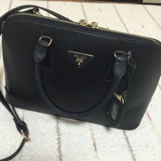 プラダ(PRADA)のプラダ サフィアーノ(ショルダーバッグ)